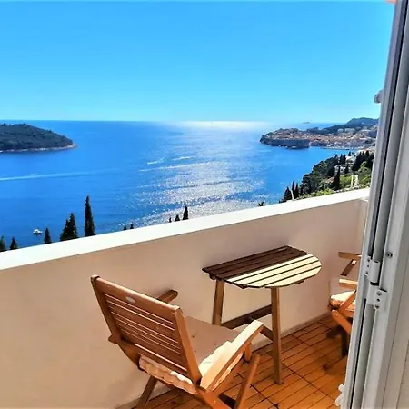 Colors - Old Town View No2 *