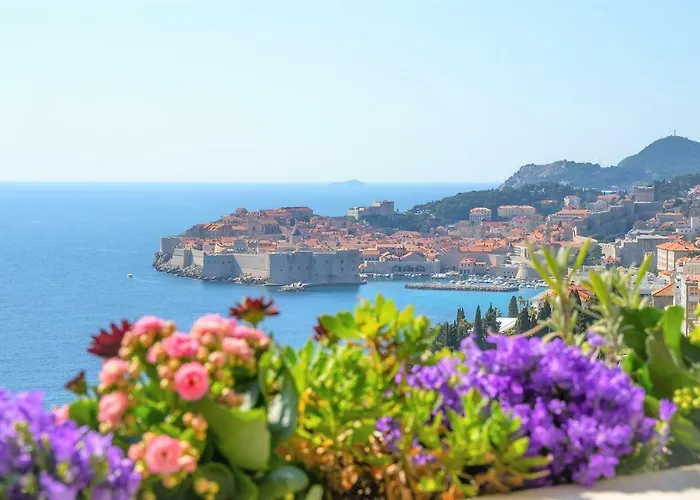 Colors - Old Town View No2 *